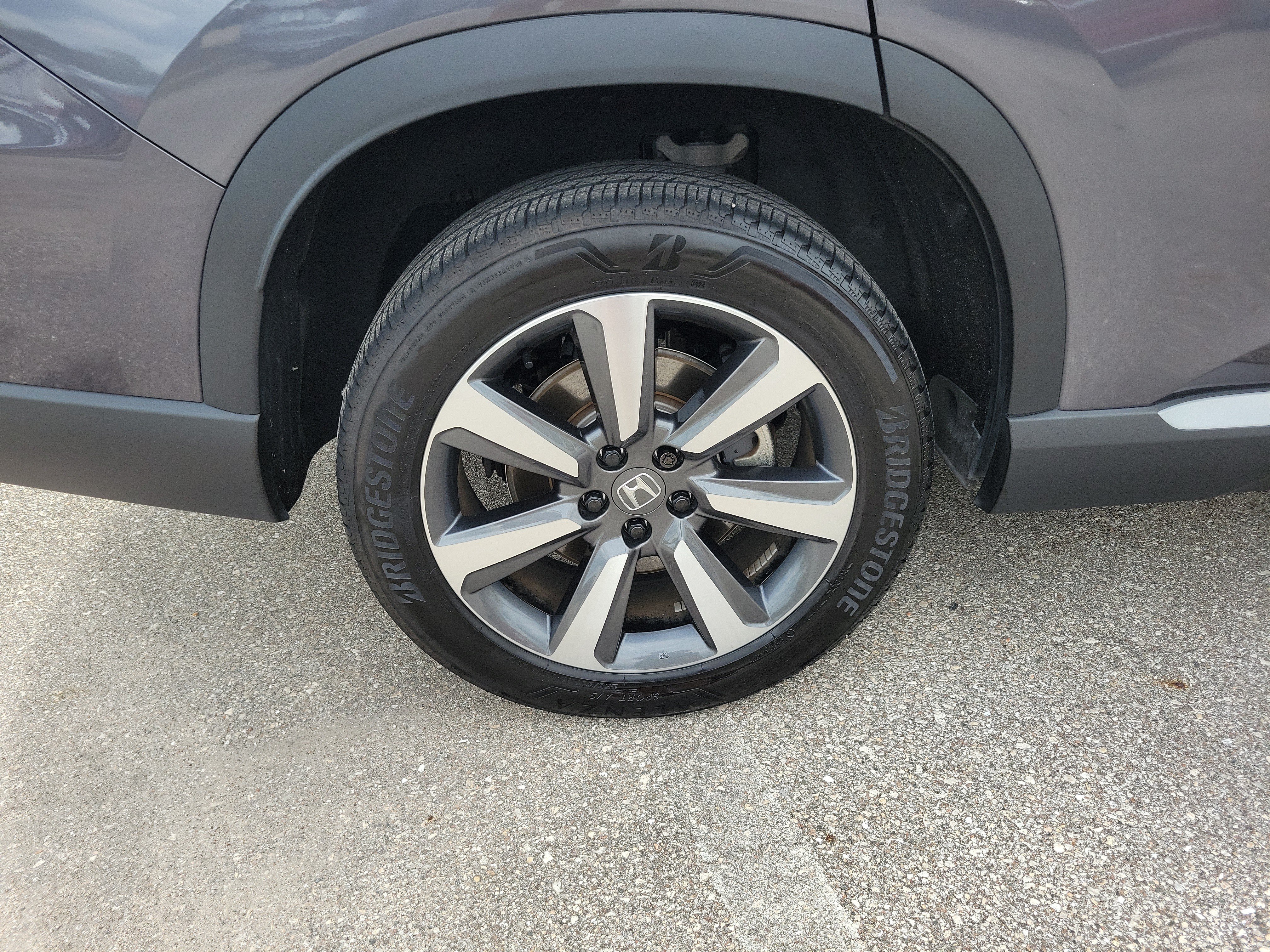 Used 2025 Honda Pilot Touring image 12