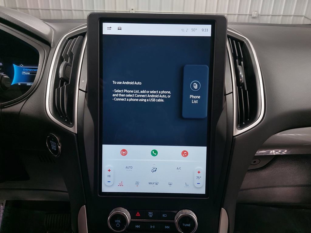 Used 2024 Ford Edge SEL image 44