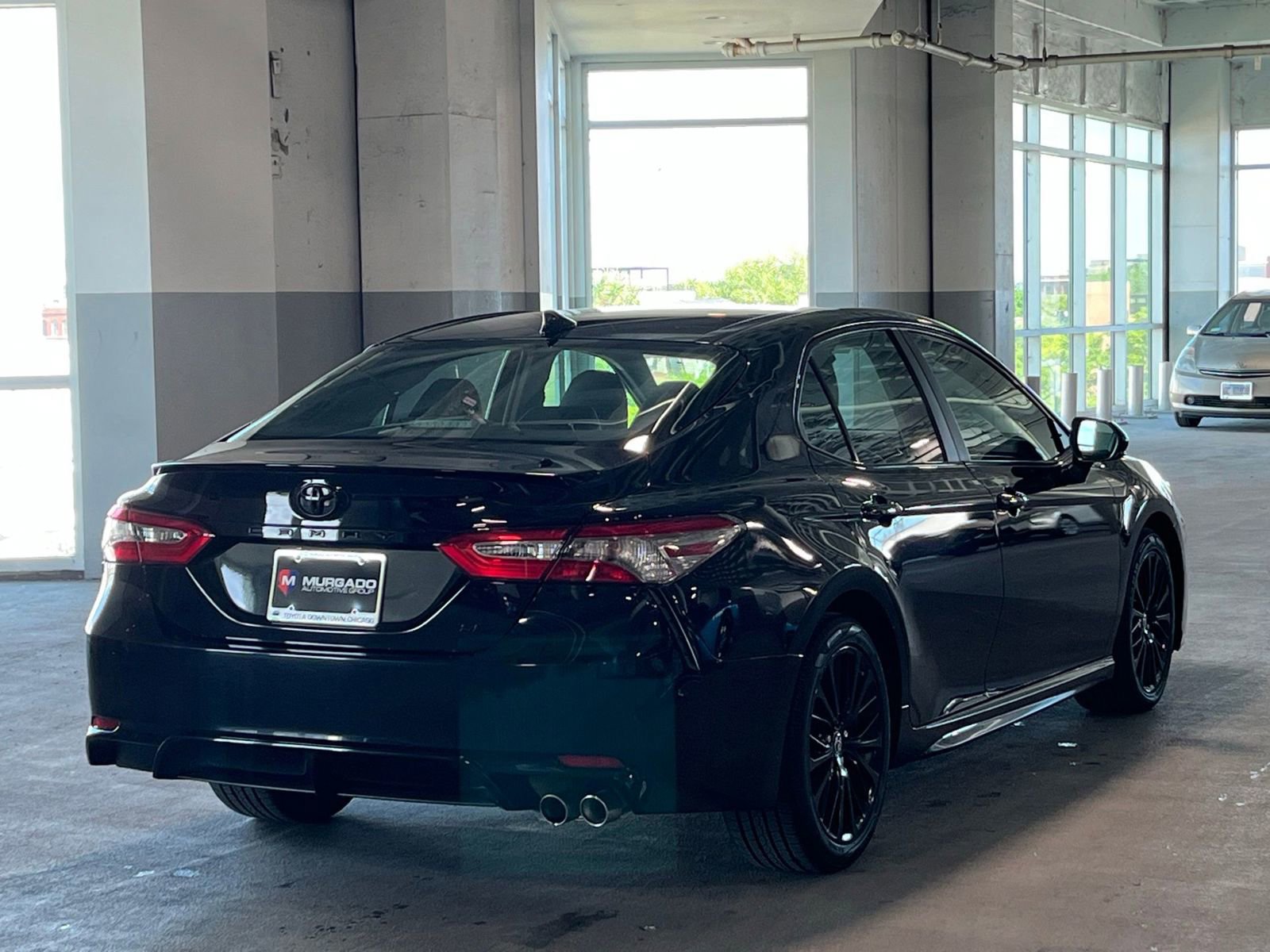 Used 2019 Toyota Camry SE FWD image 10