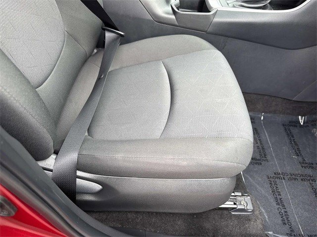 Used 2024 Toyota RAV4 XLE image 10