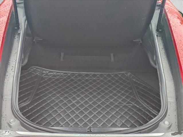 Used 2019 Jaguar F-TYPE Coupe image 6