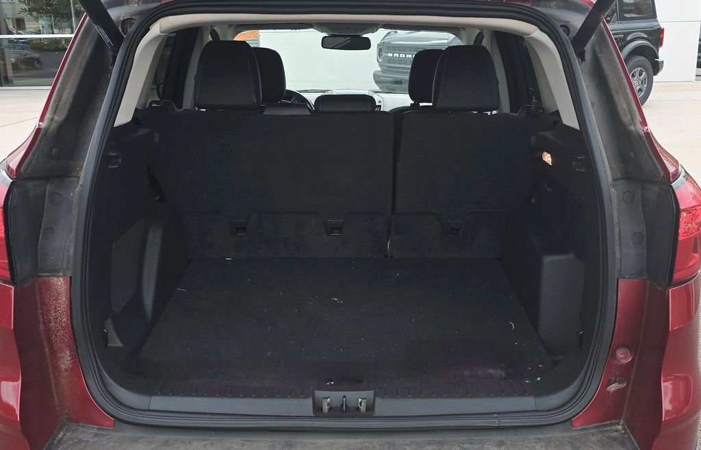Used 2019 Ford Escape Titanium AWD/4WD image 9