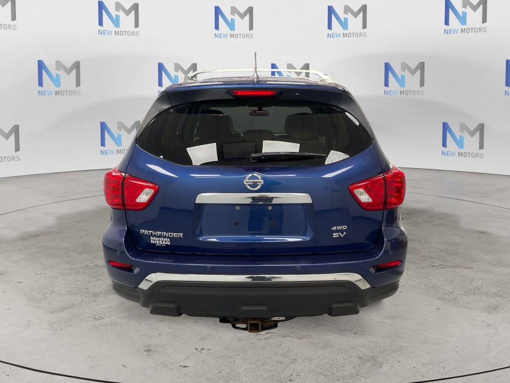 Used 2017 Nissan Pathfinder SV AWD/4WD image 3