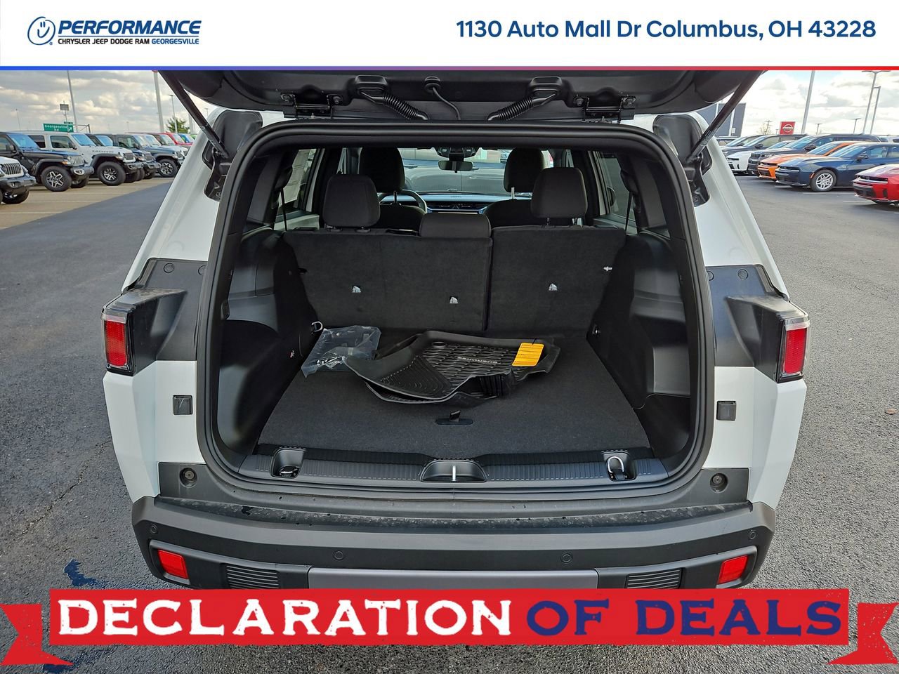 New 2026 Jeep Cherokee Laredo image 13