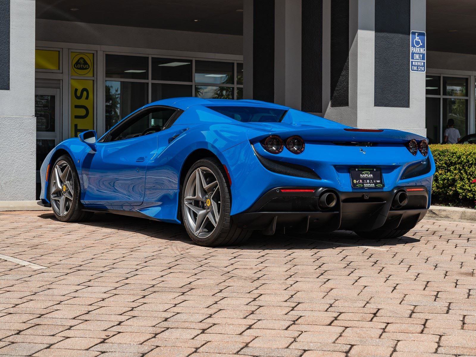 Used 2021 Ferrari F8 Tributo image 33