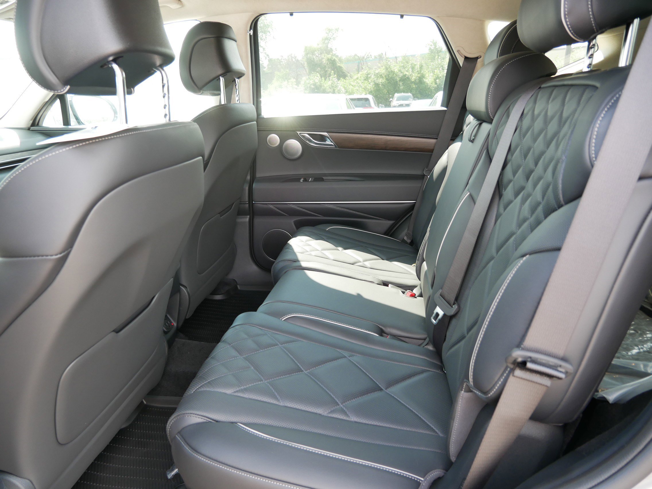 New 2025 Genesis GV80 3.5T Prestige image 5