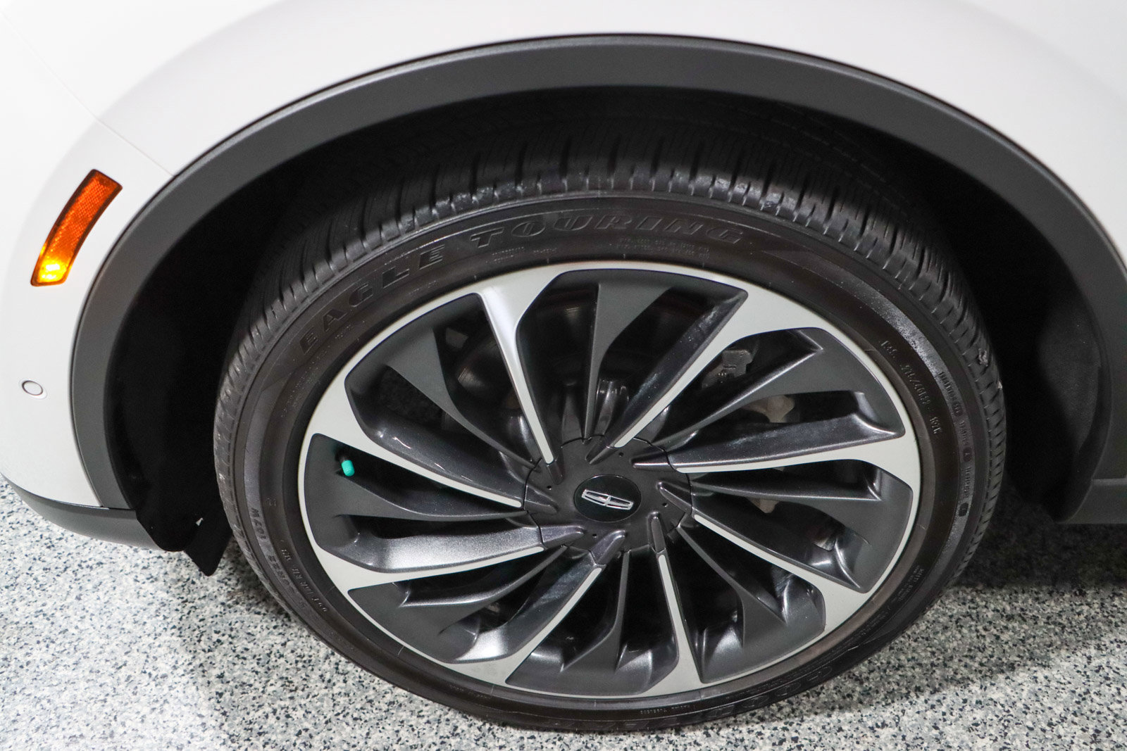 Used 2023 Lincoln Aviator Reserve w/ Equipment Group 201A image 11