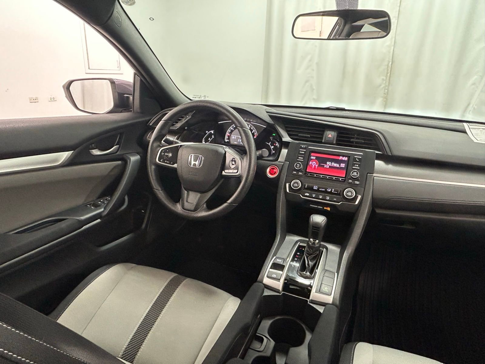 Used 2018 Honda Civic LX-P image 10