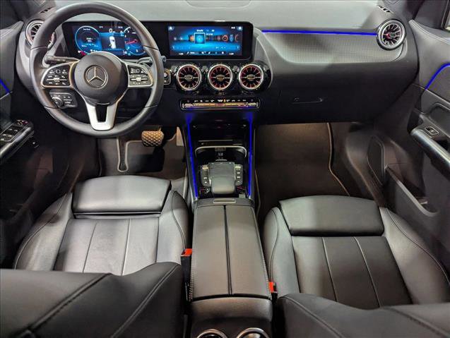 Used 2023 Mercedes-Benz GLA 250 4MATIC w/ Premium Package image 18