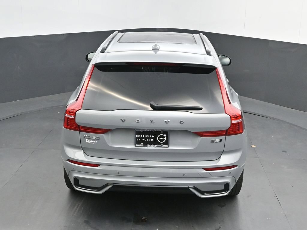 Used 2024 Volvo XC60 B5 Plus AWD/4WD image 26