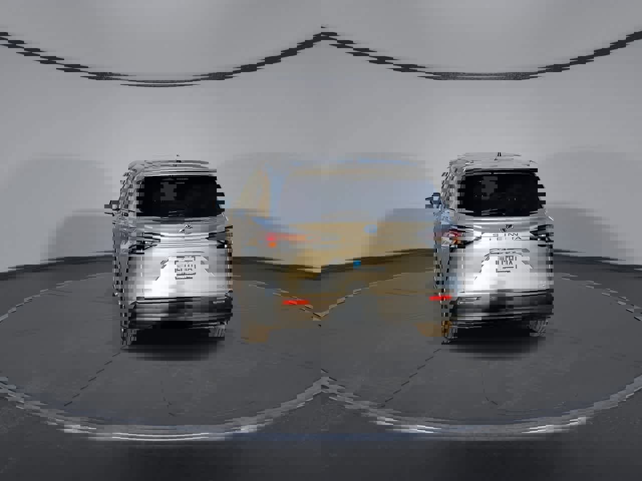 Certified 2023 Toyota Sienna XLE image 7