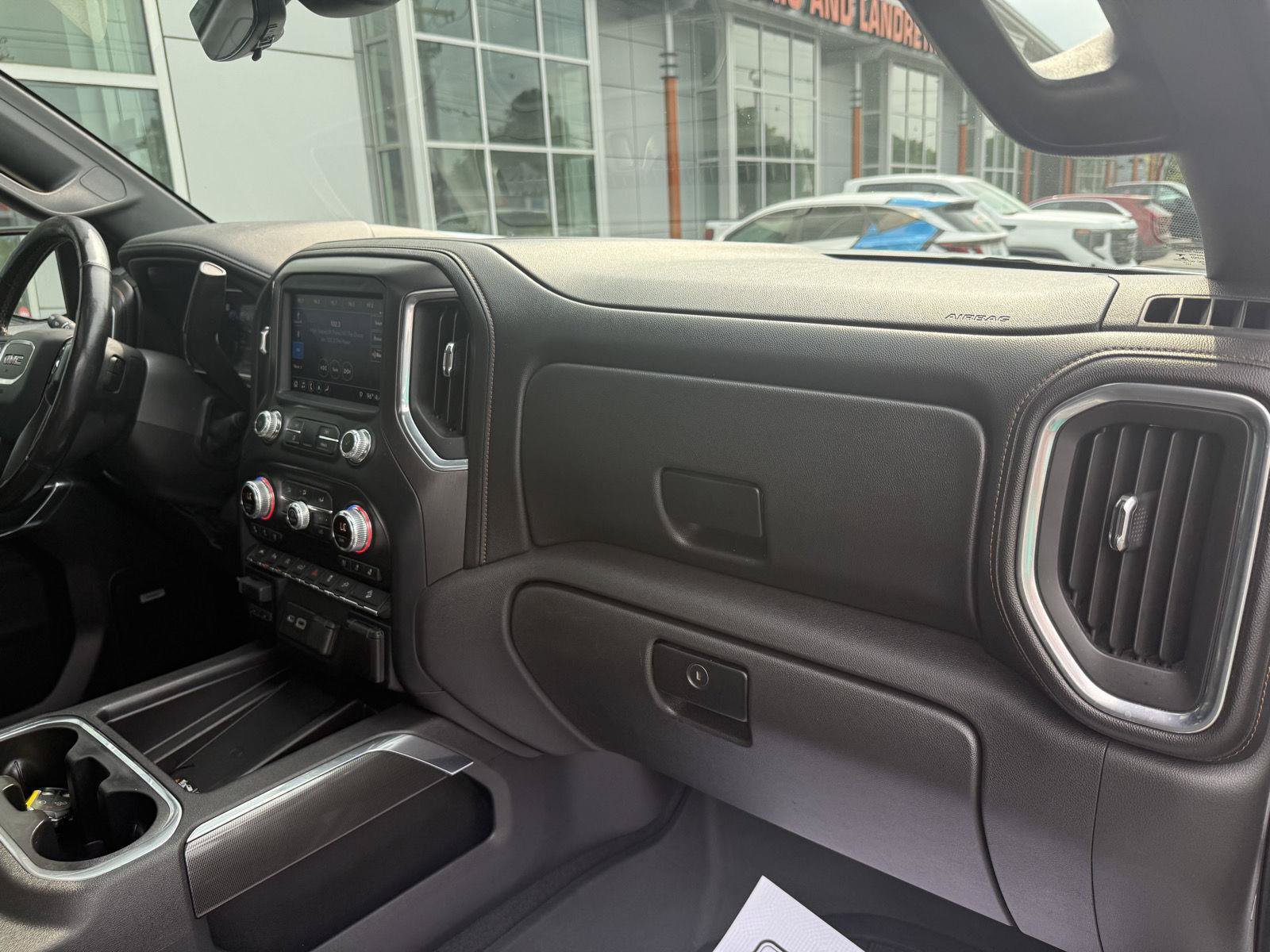 Used 2019 GMC Sierra 1500 AT4 w/ Technology Package AWD/4WD image 15