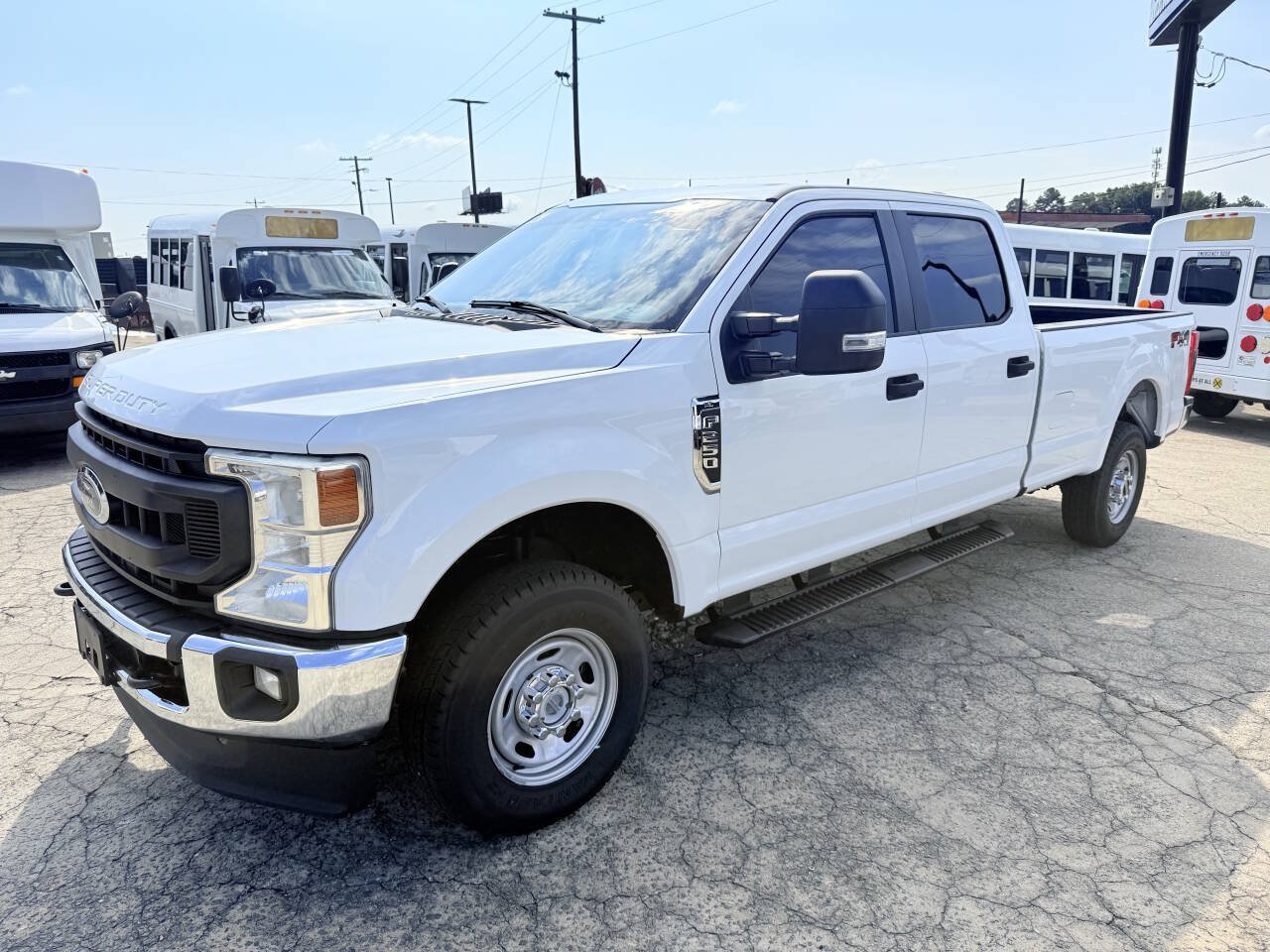 Used 2022 Ford F250 XL w/ Power Equipment Group AWD/4WD image 5