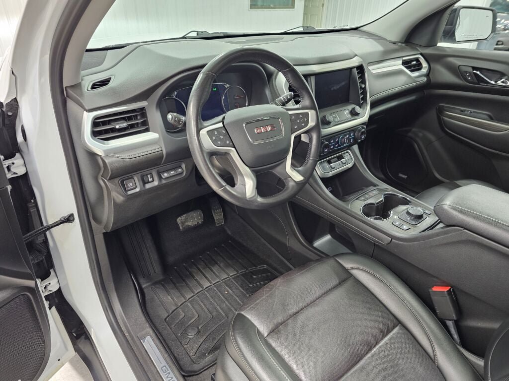 Used 2021 GMC Acadia SLT w/ Elevation Edition AWD/4WD image 32