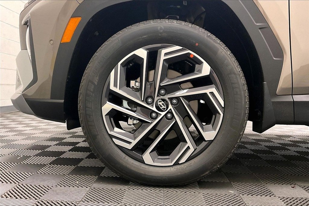 New 2026 Hyundai Tucson Limited image 12