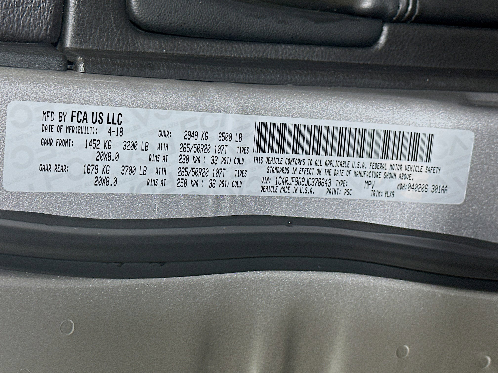 Used 2018 Jeep Grand Cherokee Limited image 12