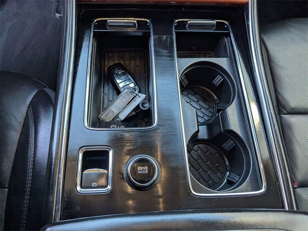 Used 2024 Lincoln Aviator Reserve image 24