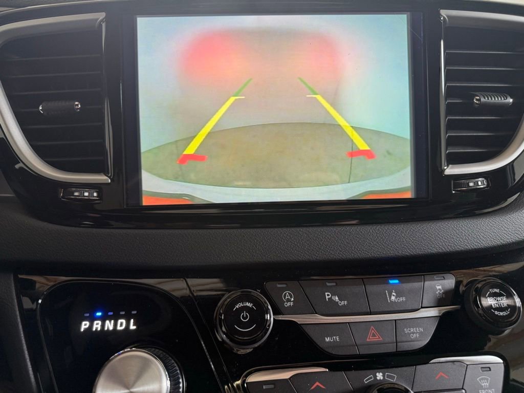 New 2026 Chrysler Voyager LX image 20