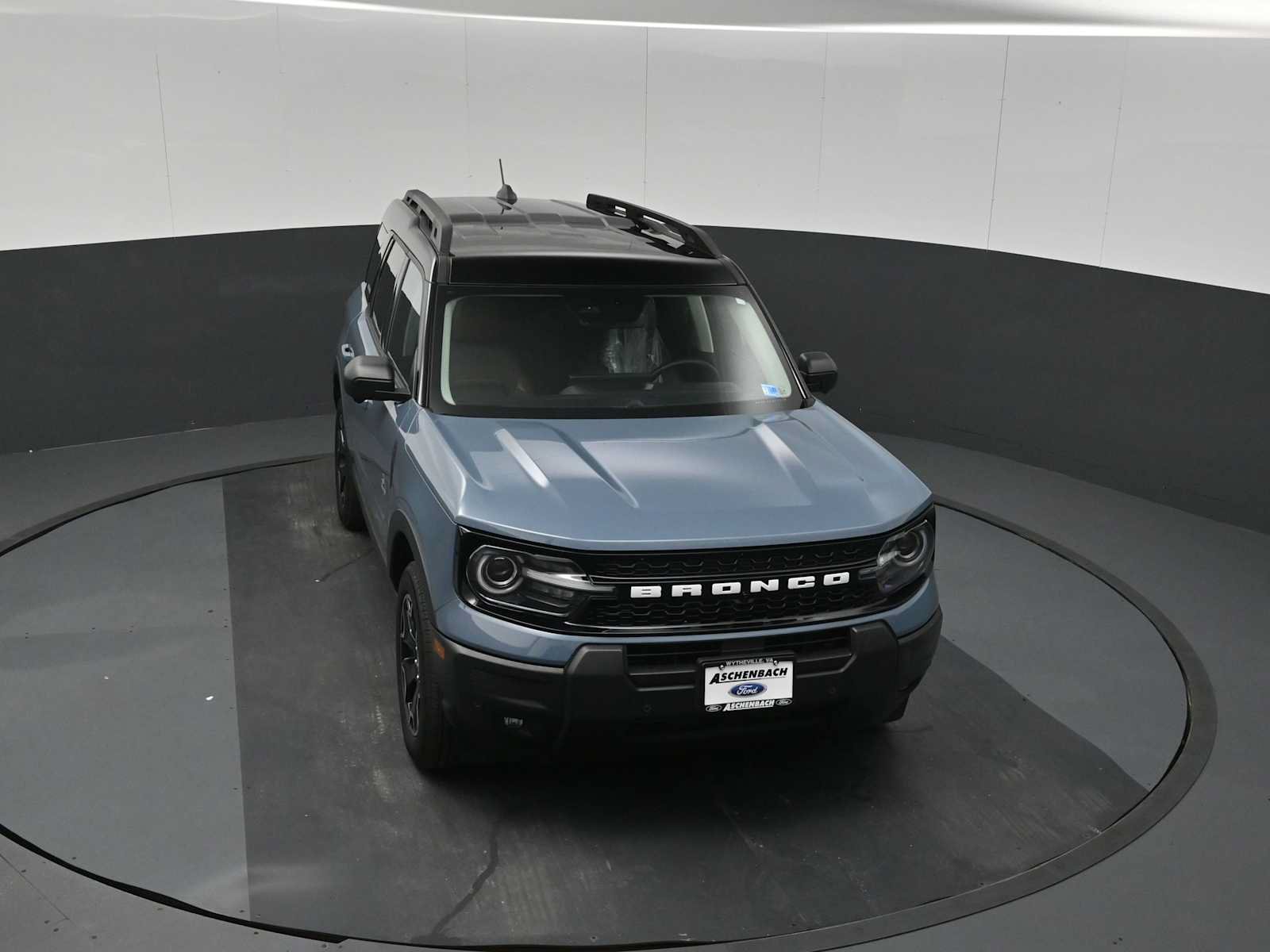 Certified 2025 Ford Bronco Sport Outer Banks w/ Outer Banks Tech Package+ AWD/4WD image 11