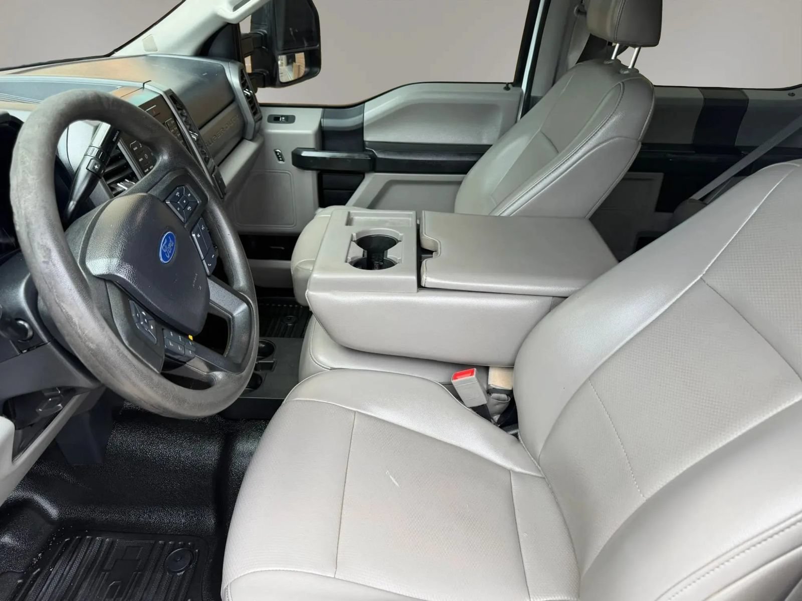 Used 2019 Ford F350 XL w/ Power Equipment Group AWD/4WD image 3