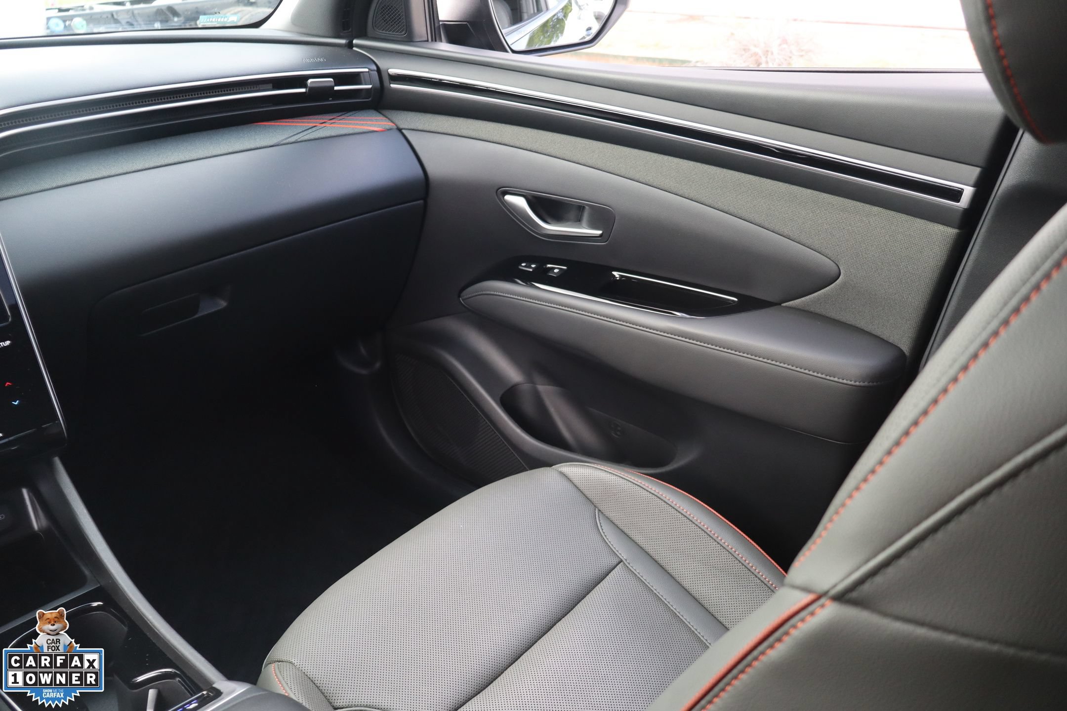 Used 2024 Hyundai Santa Cruz Limited AWD/4WD image 23
