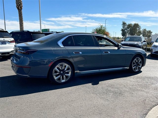 Certified 2024 BMW i7 xDrive60 image 7
