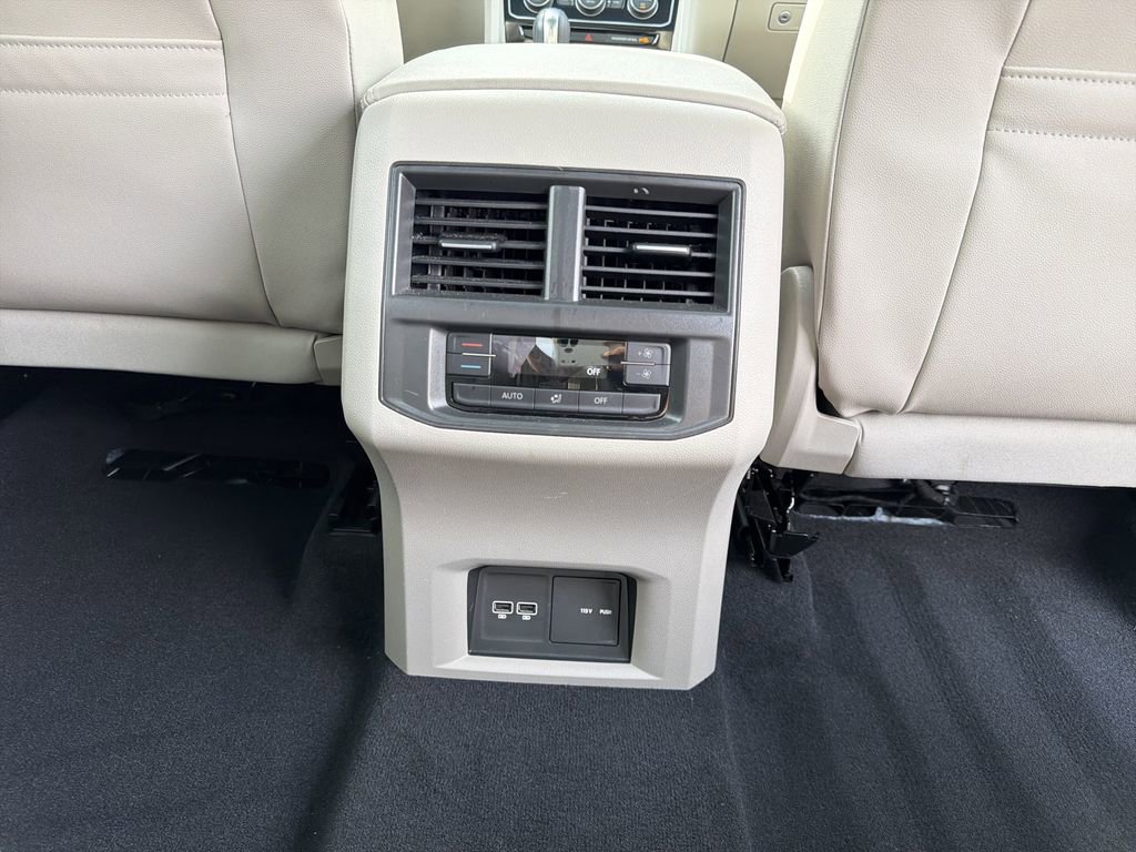 Used 2021 Volkswagen Atlas SEL image 23