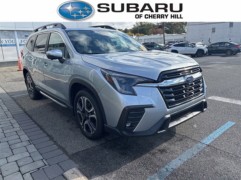 Used 2023 Subaru Ascent Limited w/ Technology Package
