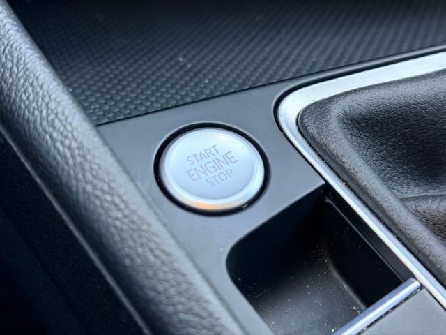 Used 2024 Volkswagen Jetta SE image 15