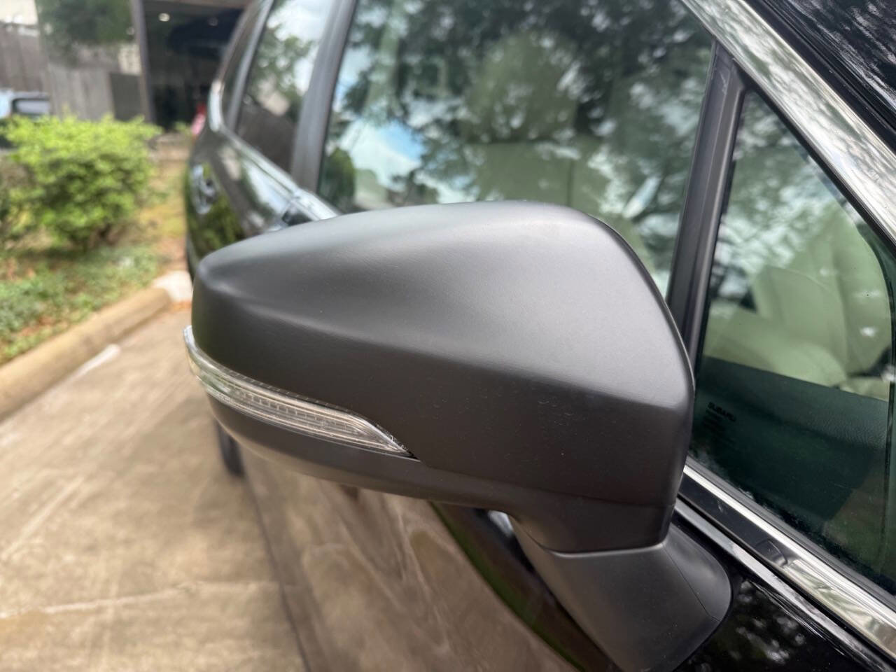 Used 2019 Subaru Ascent Limited AWD/4WD image 12