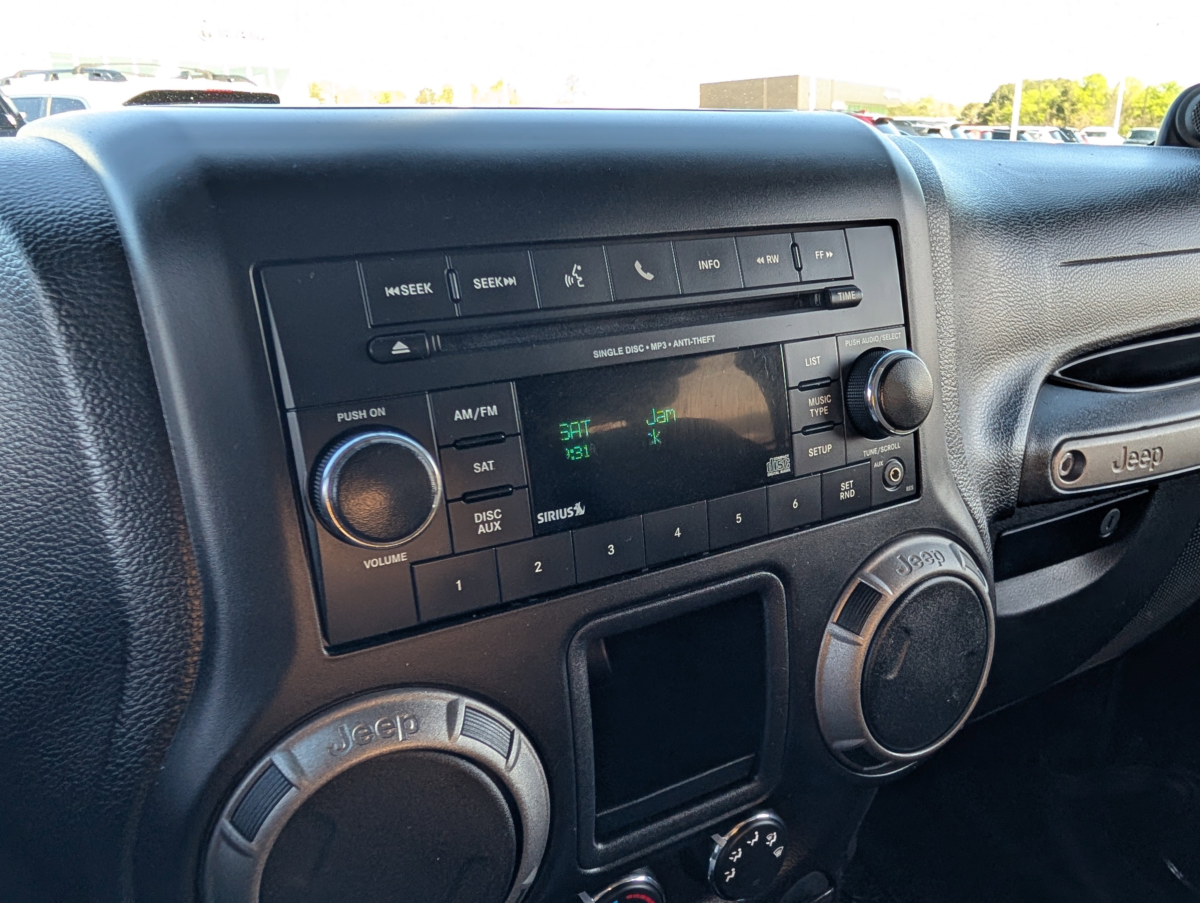 Used 2014 Jeep Wrangler Unlimited Sport image 16