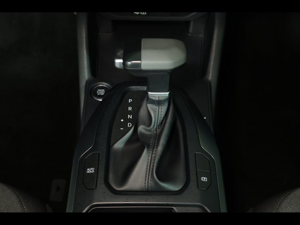 Used 2025 Kia K4 LXS image 25