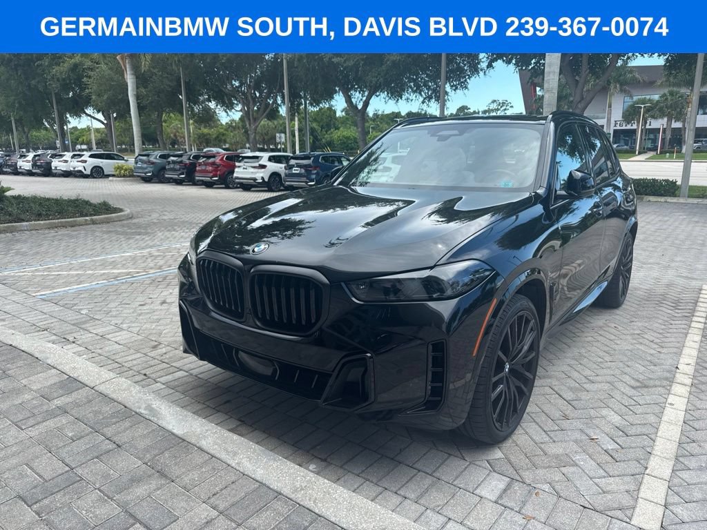 Certified 2024 BMW X5 xDrive40i w/ M Sport Package AWD/4WD image 1