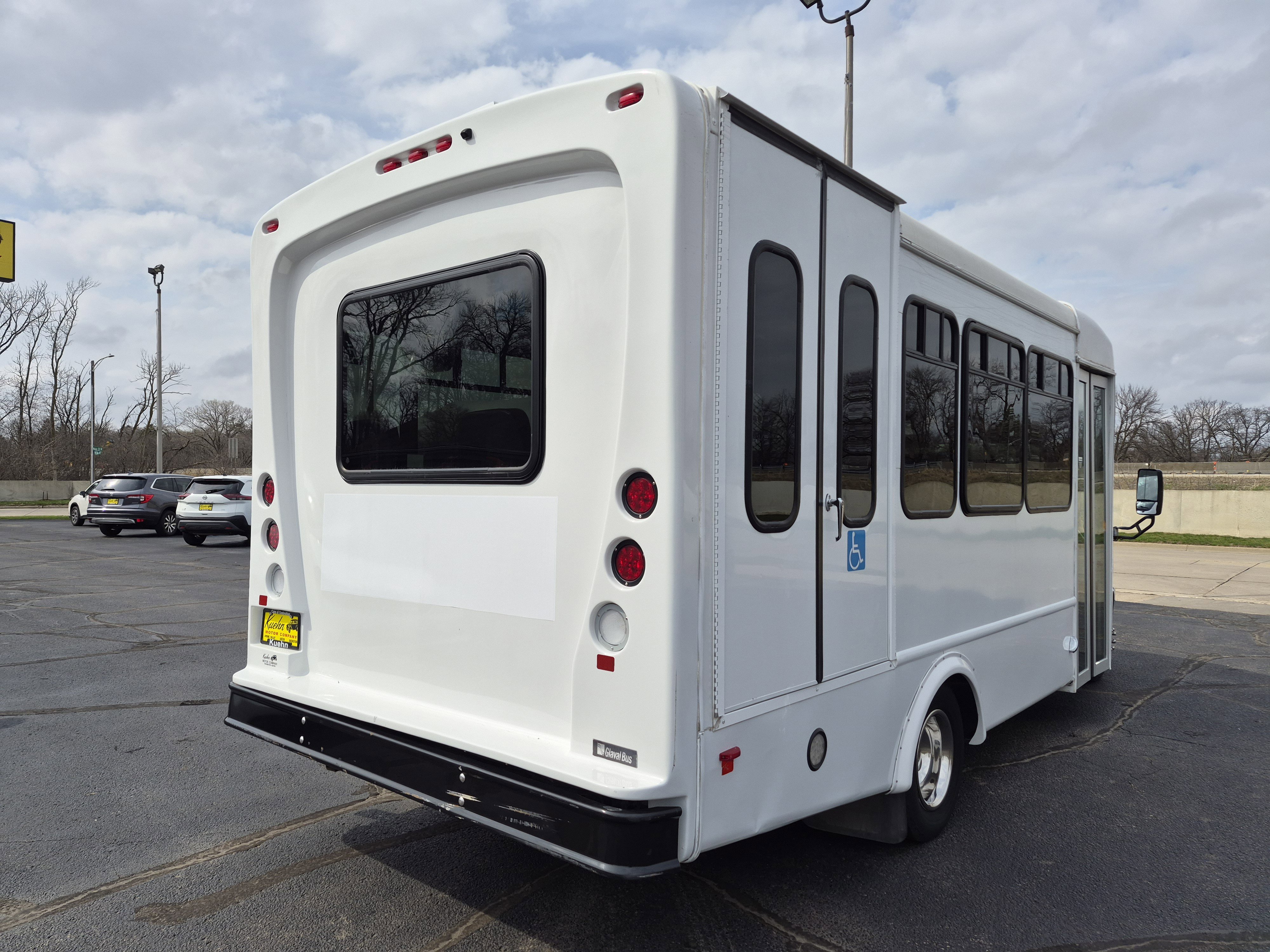 Used 2021 Ford E-350 and Econoline 350 Super Duty w/ Shuttle Bus Prep Package RWD image 8