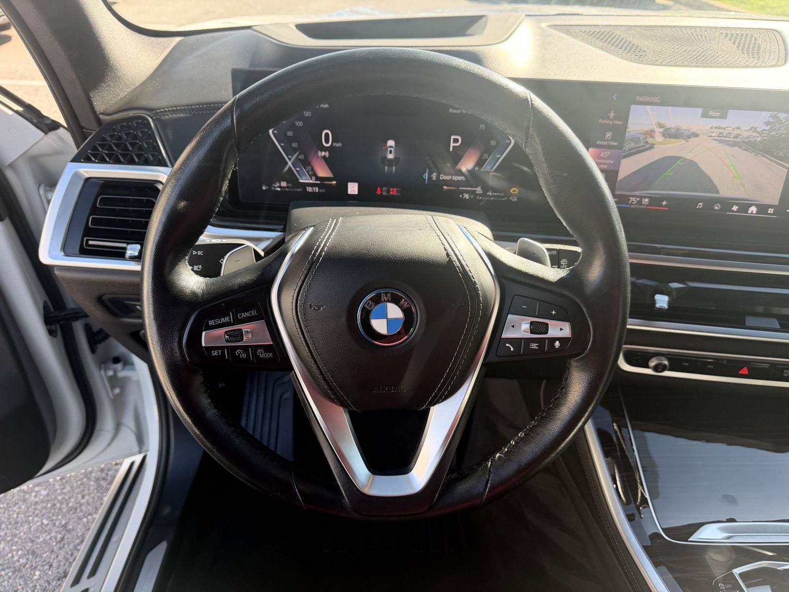Used 2025 BMW X5 xDrive50e AWD/4WD image 9