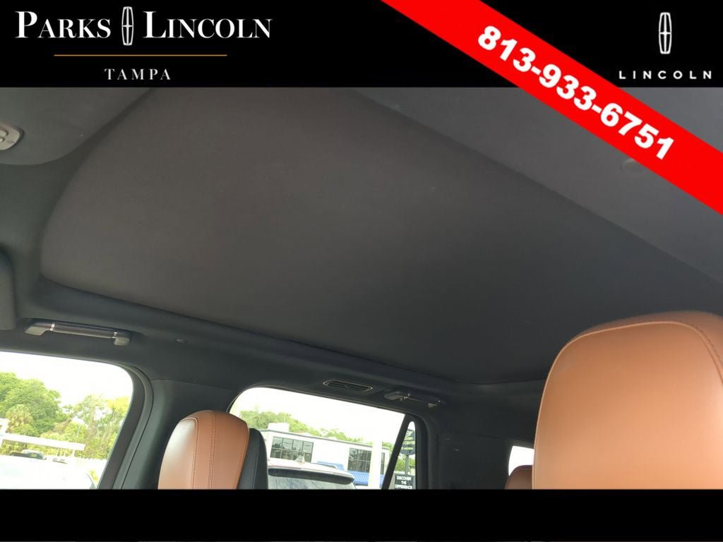 Used 2021 Lincoln Navigator Reserve w/ Luxury Package AWD/4WD image 21
