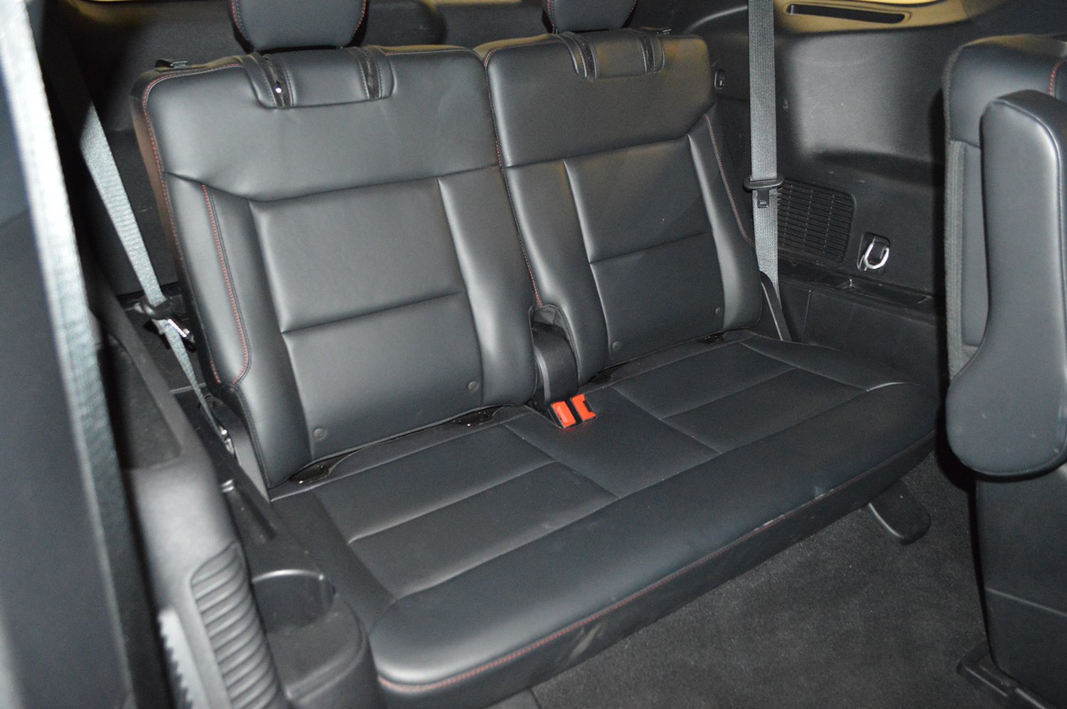 Used 2025 Ford Explorer ST-Line AWD/4WD image 13