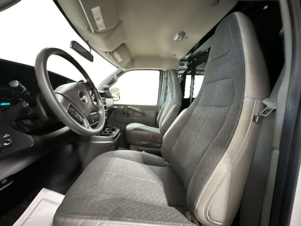 Used 2024 GMC Savana 2500 w/ Driver Convenience Package RWD image 12