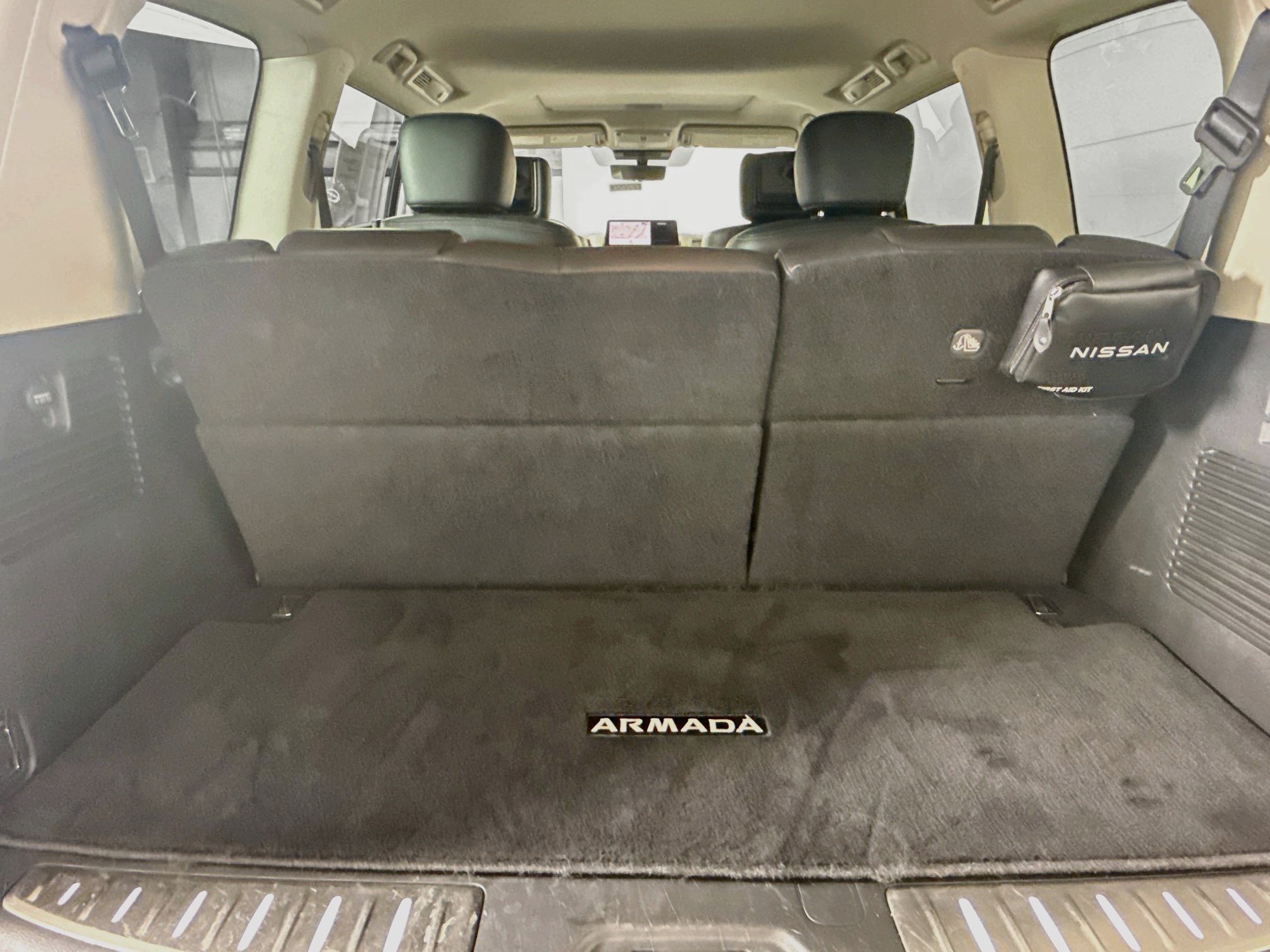 Used 2022 Nissan Armada Platinum w/ Captain's Chairs Package AWD/4WD image 28