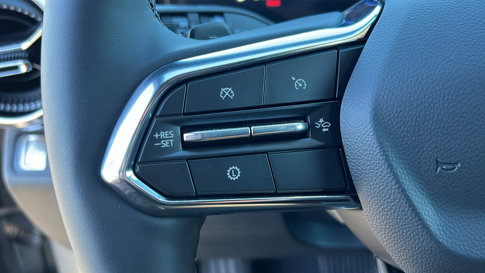 New 2026 Chevrolet Equinox LT w/ Convenience Package II image 24