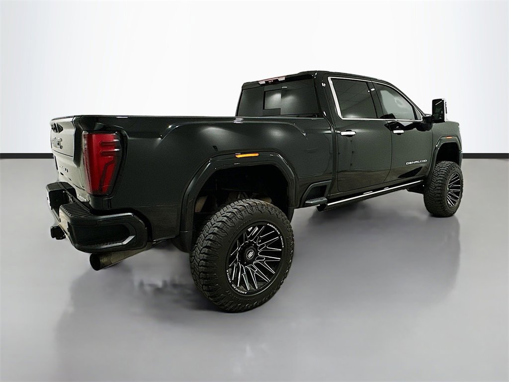 Used 2025 GMC Sierra 2500 Denali Ultimate image 7