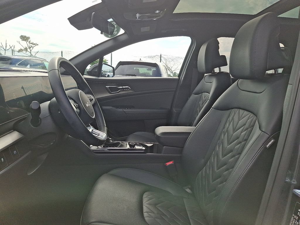 Certified 2023 Kia Sportage X-Line w/ X-Line Premium Package AWD/4WD image 14