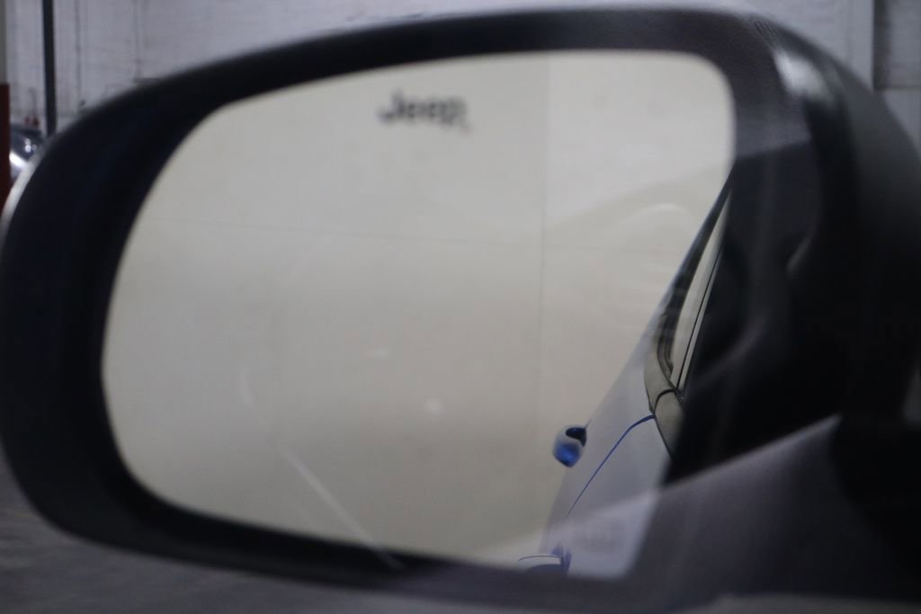 Used 2018 Jeep Compass Trailhawk w/ Cold Weather Group image 36