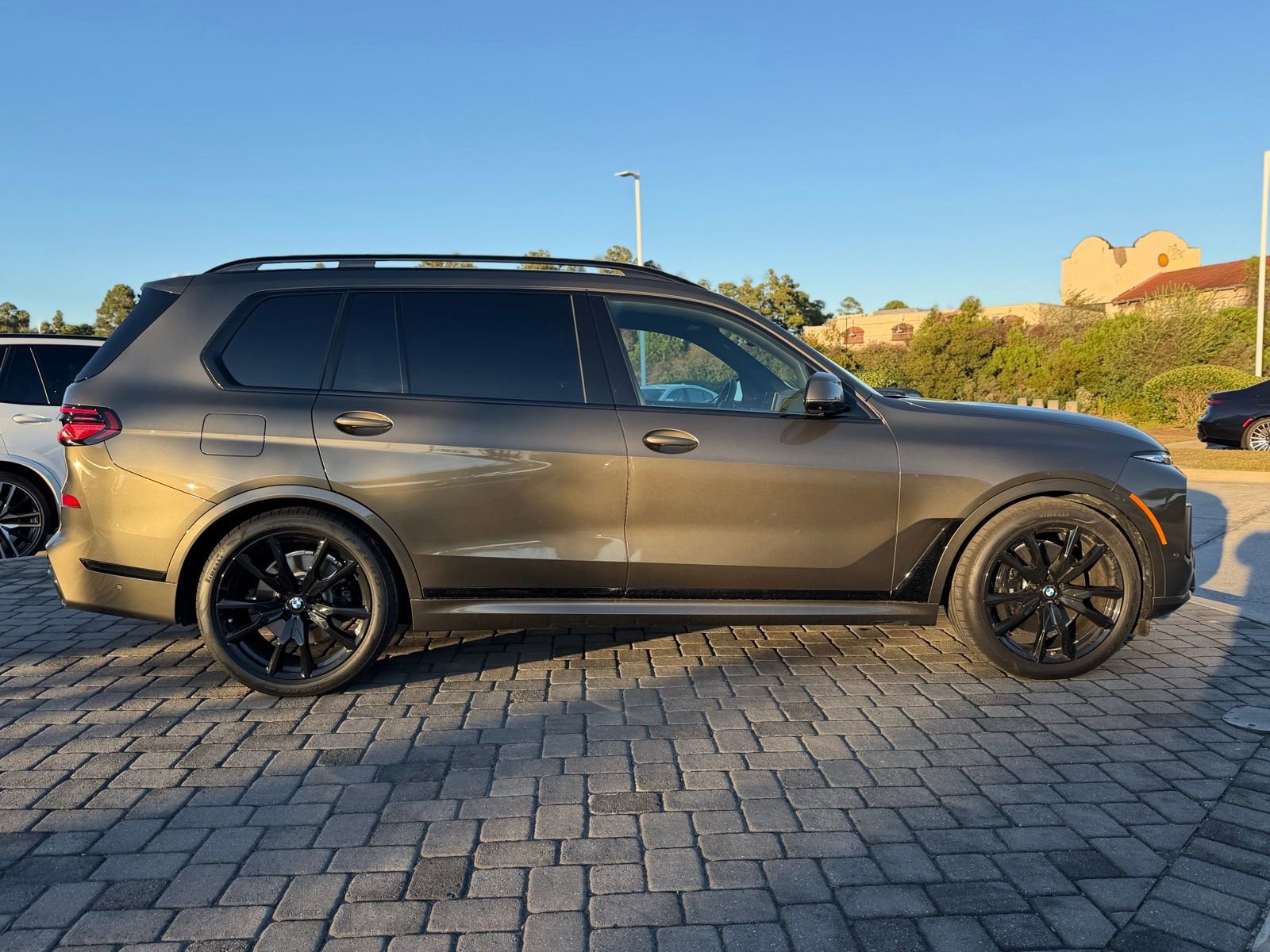 New 2026 BMW X7 xDrive40i w/ M Sport Package image 8