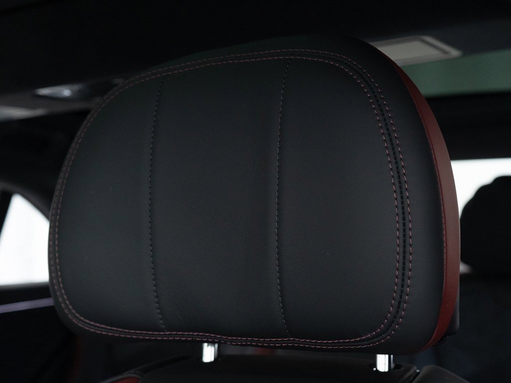 Certified 2025 Bentley Flying Spur Plug-In Hybrid image 17