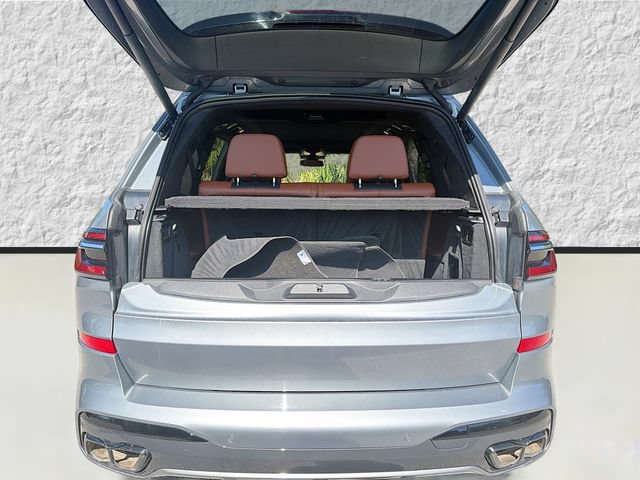 Used 2023 BMW X7 M60i w/ Executive Package AWD/4WD image 48