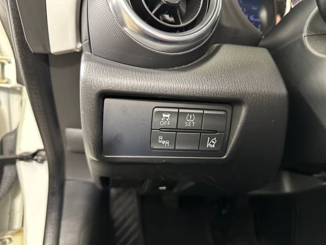 Used 2016 MAZDA MX-5 Miata Grand Touring image 19