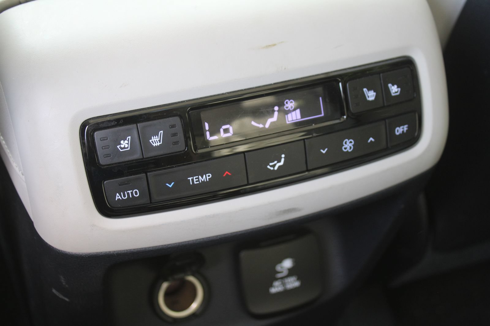 Used 2024 Hyundai Palisade Calligraphy AWD/4WD image 27