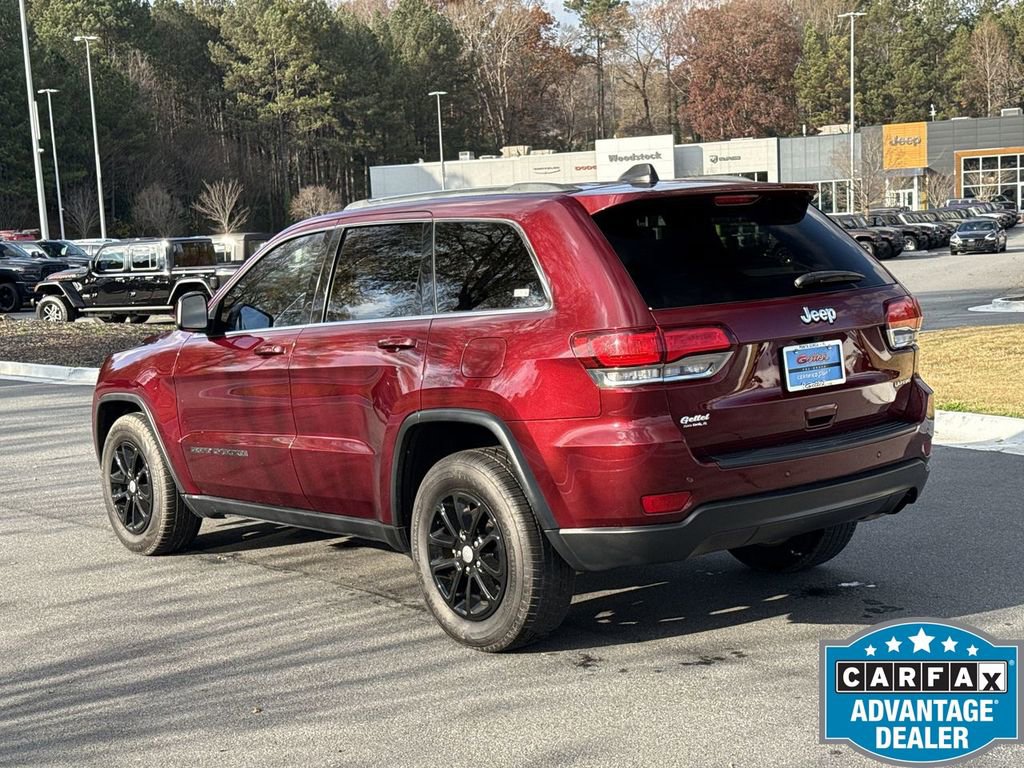 Used 2021 Jeep Grand Cherokee Laredo image 3
