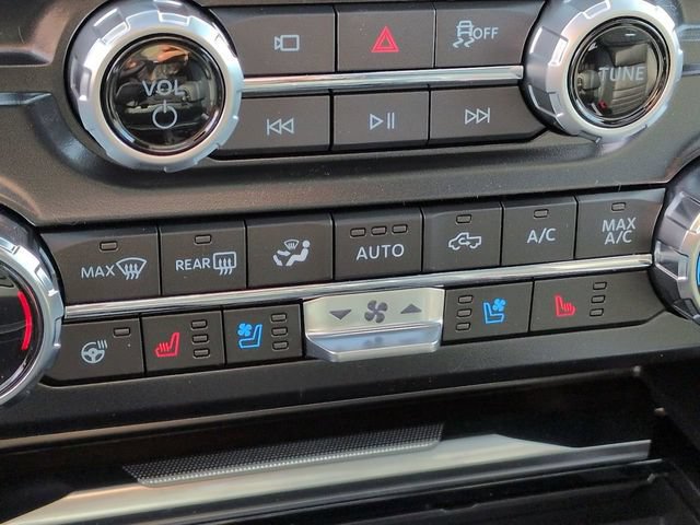 New 2026 Ford F250 Platinum AWD/4WD image 26